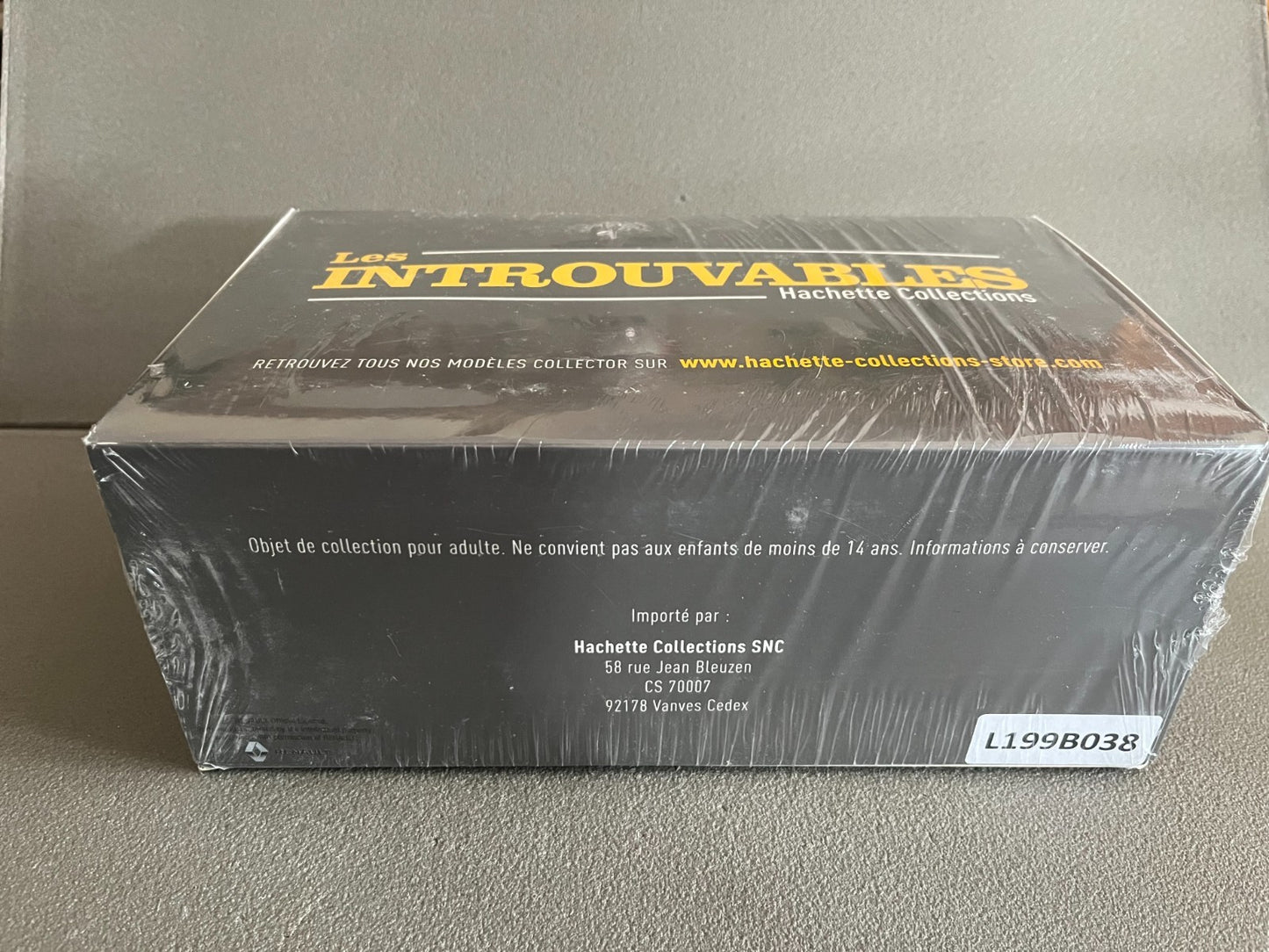 Voiture miniature Camion Citerne Renault Stelline Les Introuvables Hachette 1/43