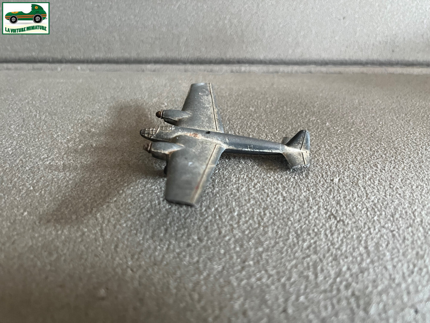 Ancien Avion Miniature Dinky Toys Meccano France Amiot 370 Epave