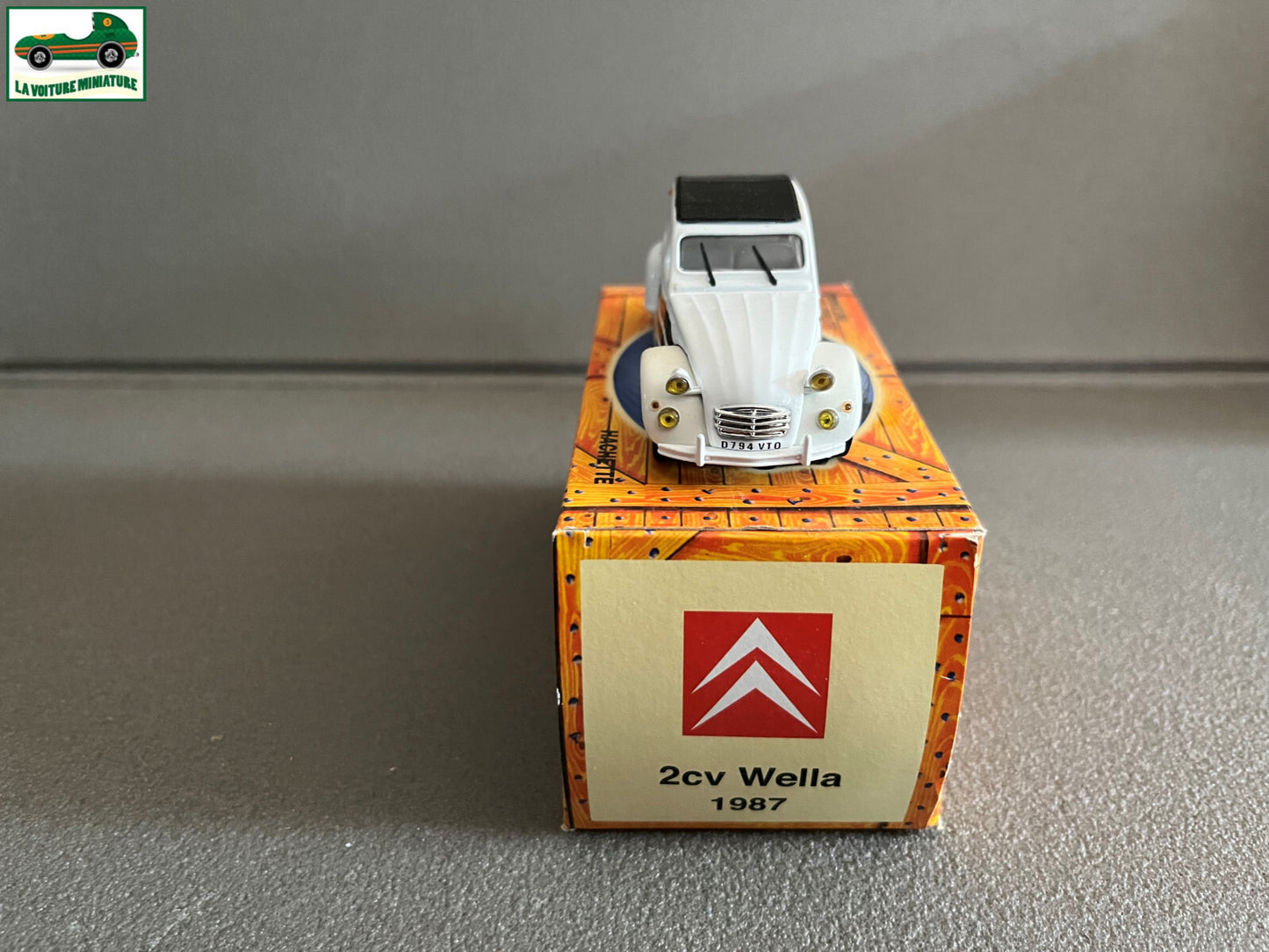 Voiture miniature Citroen 2cv Wella 1987 Norev Hachette au 1/43