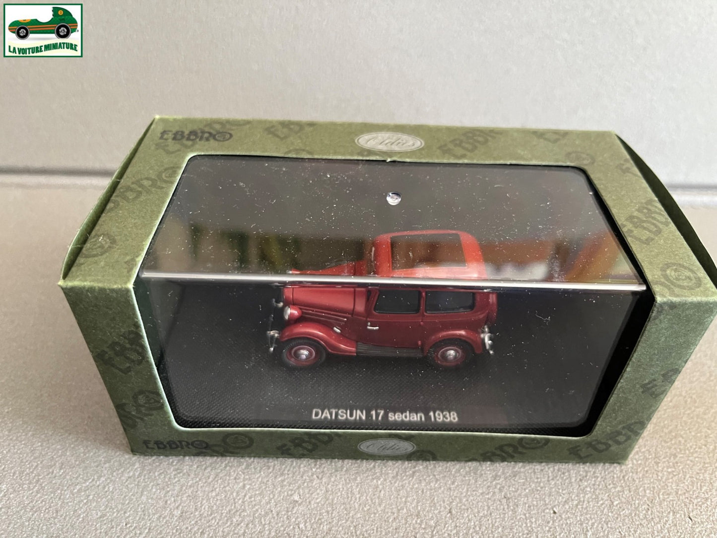 Voiture Miniature Datsun 17 sedan 1938 Ebbro au 1/43
