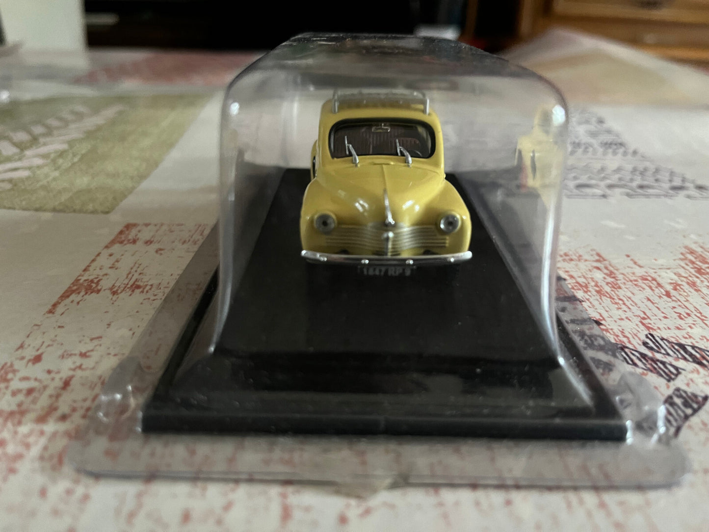 Voiture miniature Renault 4CV 4 CV Type R 1060 1947 1/43