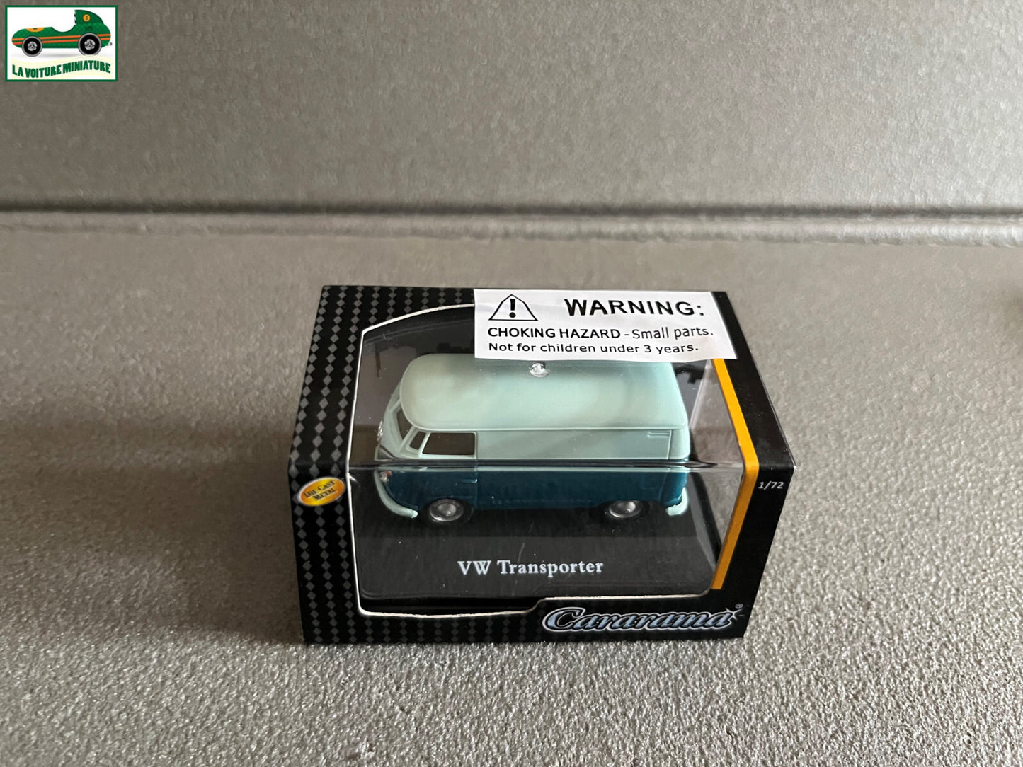 Miniature Voiture Van Volkswagen VW Combi Transporter Cararama 1/72