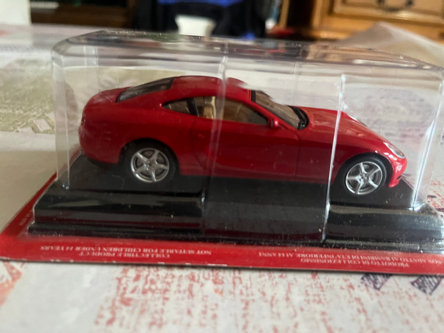 Voiture miniature Collection Ferrari 612 Scaglietti Ixo Fabbri 1/43