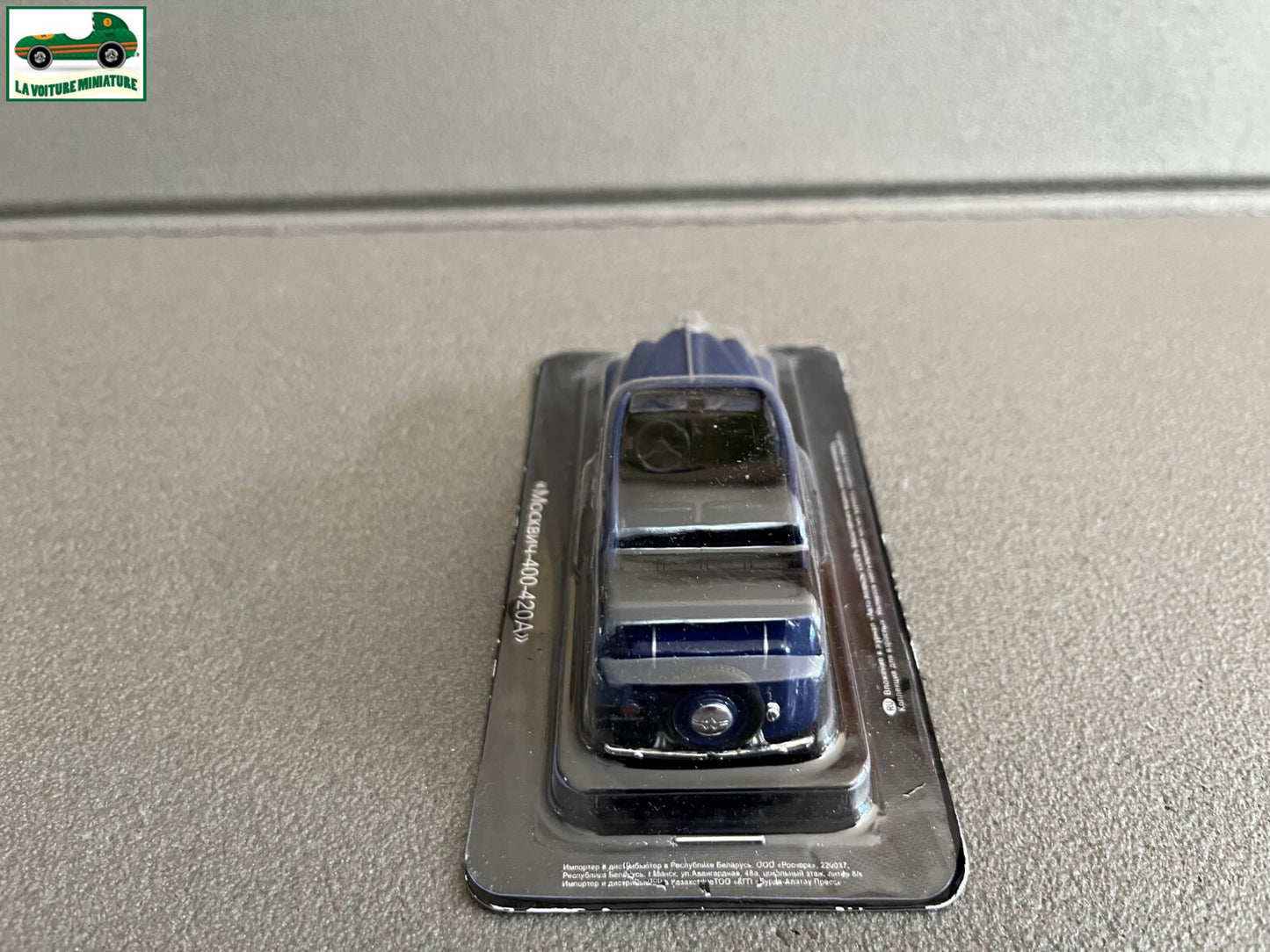 Voiture Miniature Moskovitch 400-420A Cabriolet Pays de L'est URSS Russie 1/43
