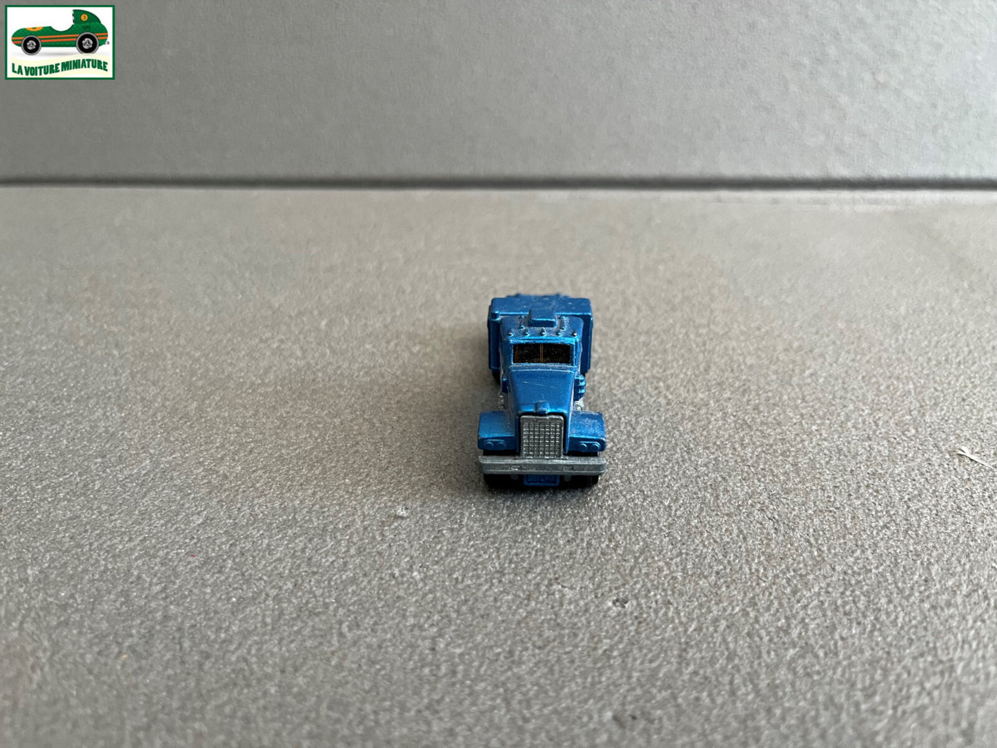 Ancienne Miniature Voiture Tracteur Semi Remorque Diamond Reo Tomica 1978 Japan