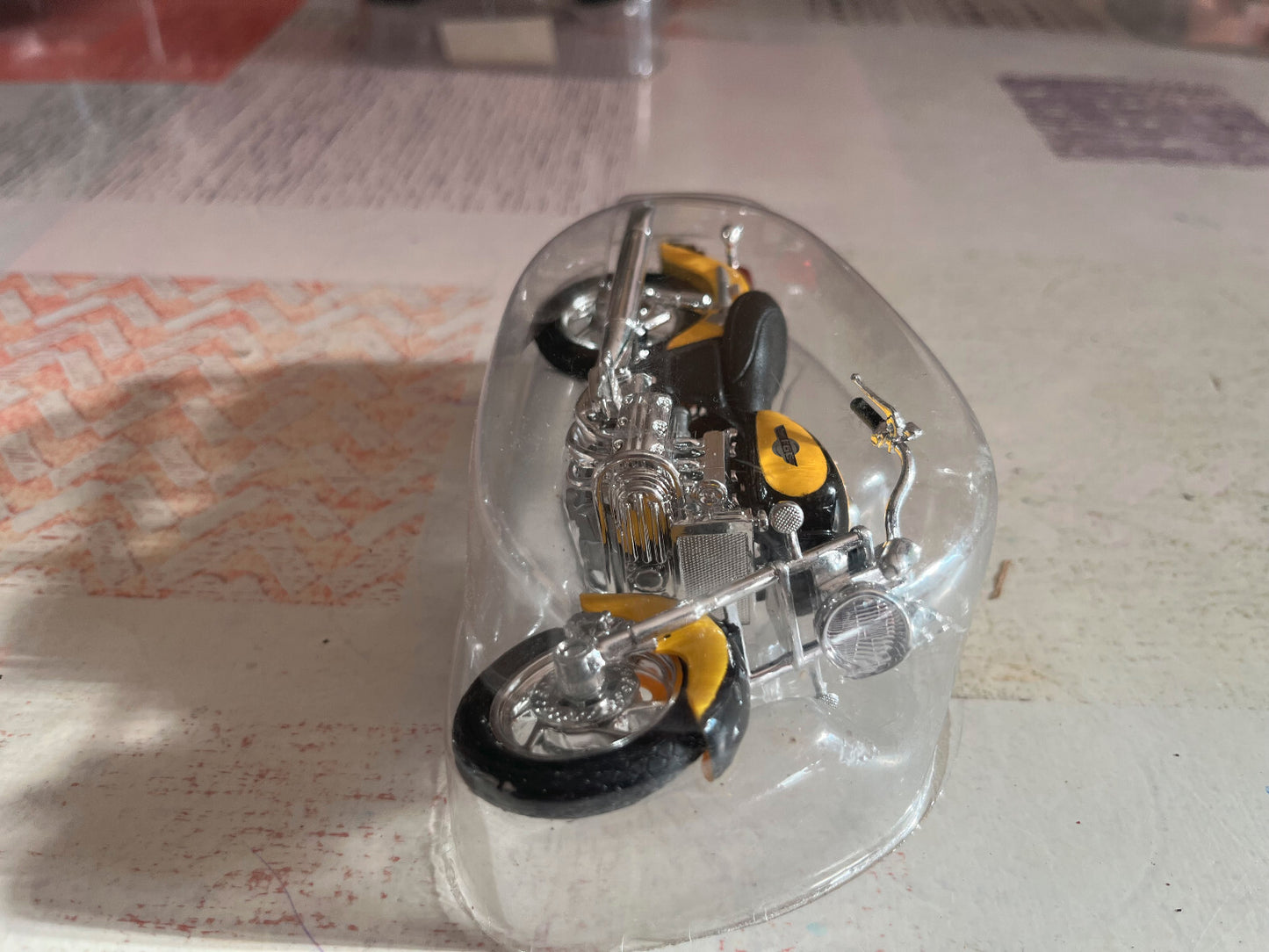 Moto miniature Honda F6C Motos à Collectionner Maisto Altaya au 1/18