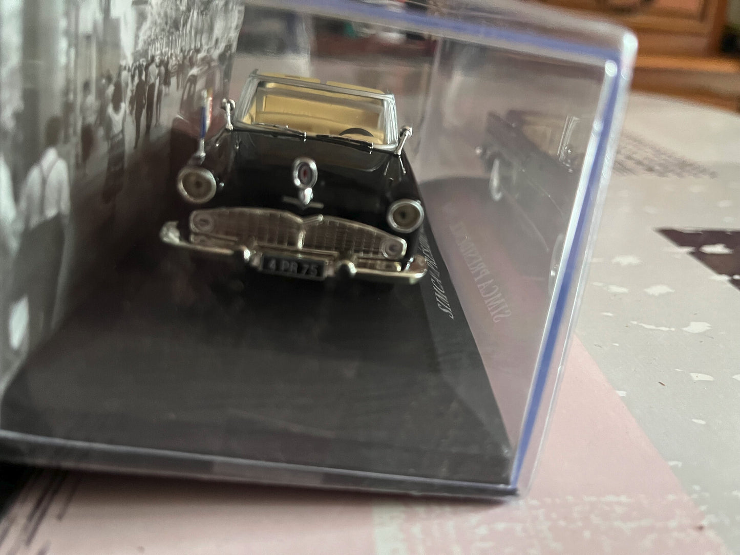 Voiture miniature Simca Presidence 1960 au 1/43