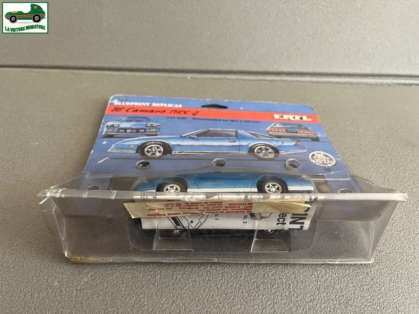 Voiture Miniature Chevrolet Camaro IROC-Z ERTL au 1/43