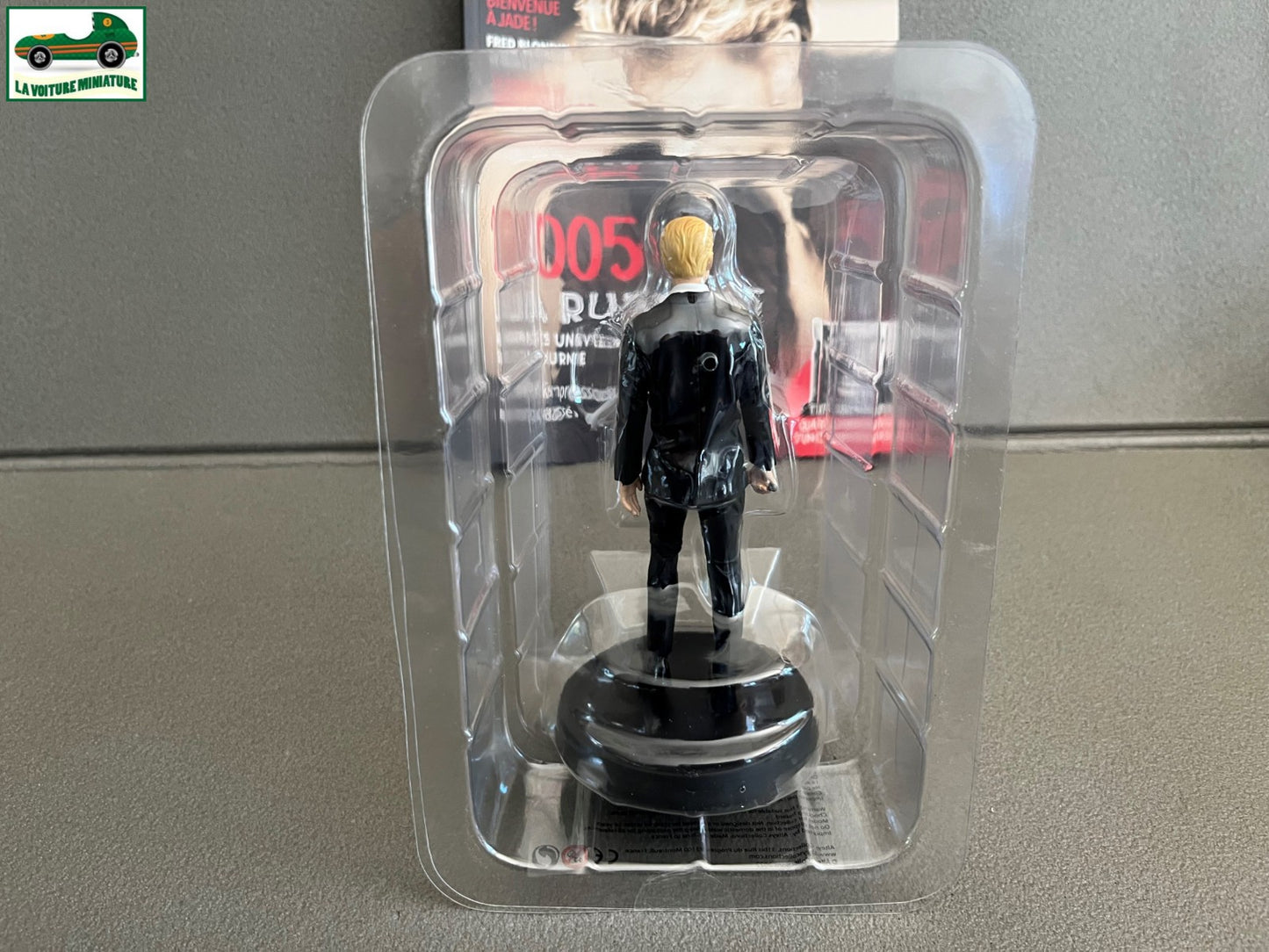 Figurine de Collection Johnny Hallyday + Livret N°19