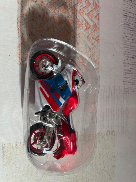 Moto miniature Yamaha FZR 600 M Motos à Collectionner Maisto Altaya au 1/18