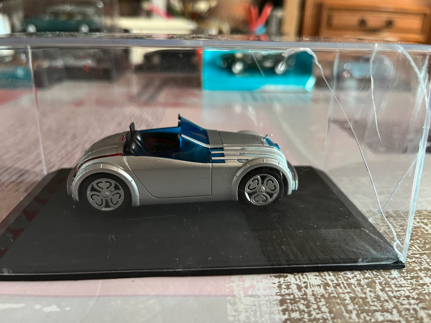Voiture miniature Nissan Jikoo Norev Concept Car au 1/43