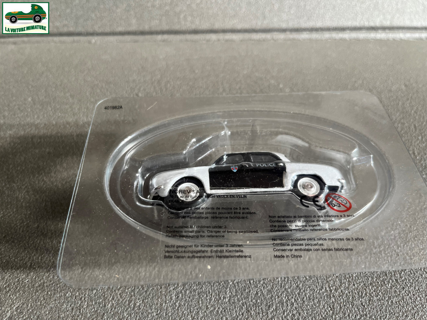 Voiture Miniature Renault Dauphine Police Norev Hachette 1/43