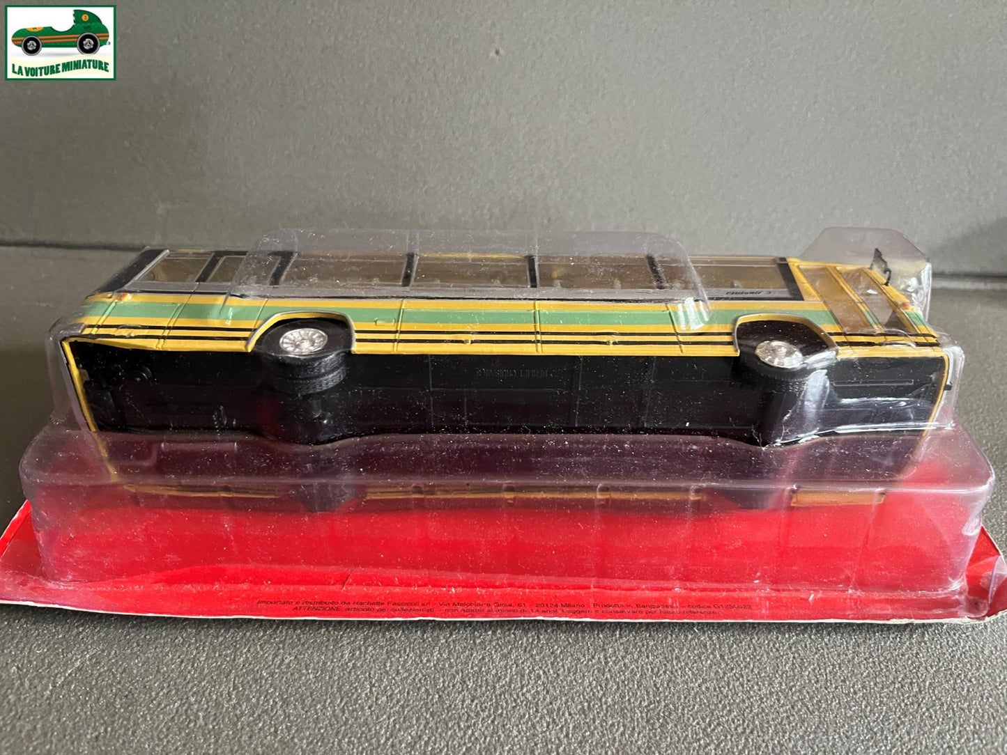 Voiture miniature Berliet Cruisair 3 1/43 Autobus Autocars du Monde