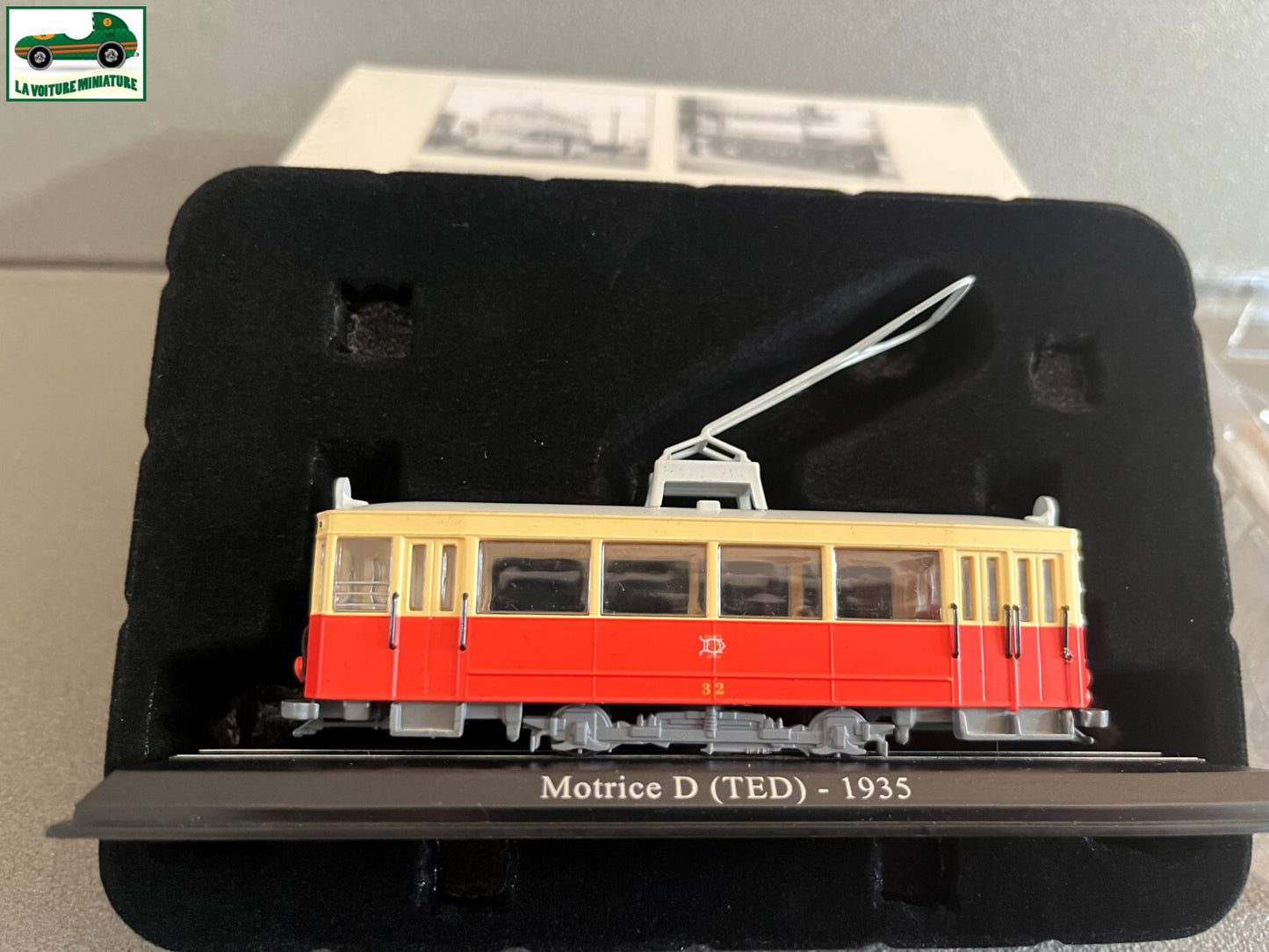 Voiture Miniature Tramway Motrice D TED 1935 Ixo Atlas au 1/87