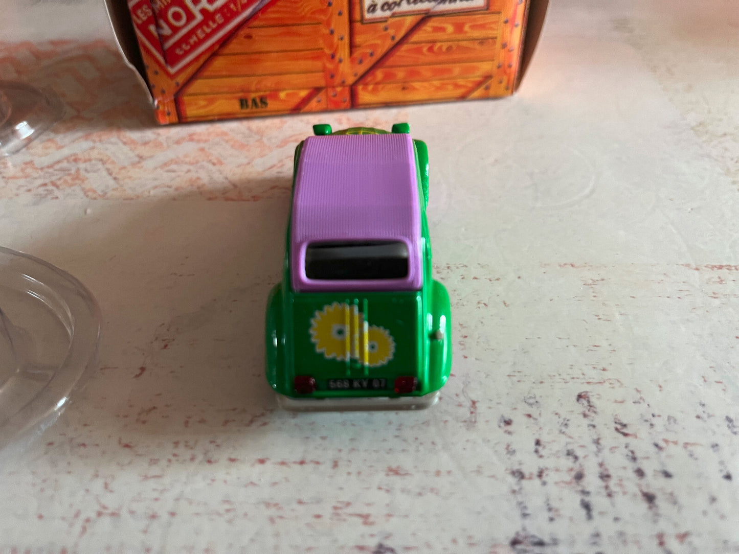 Voiture Miniature 2 CV Citroen 2cv 6 1974 Flower Power Norev 1/43