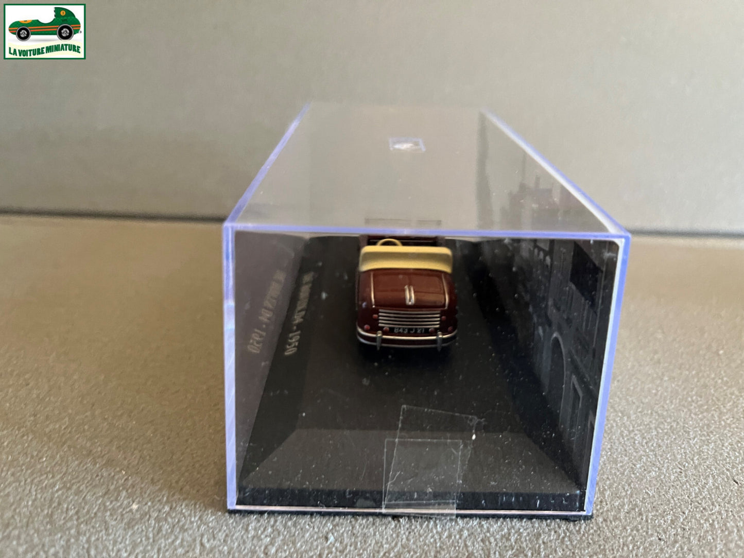 Voiture Miniature De Rovin D4 1950 au 1/43 Ixo Altaya