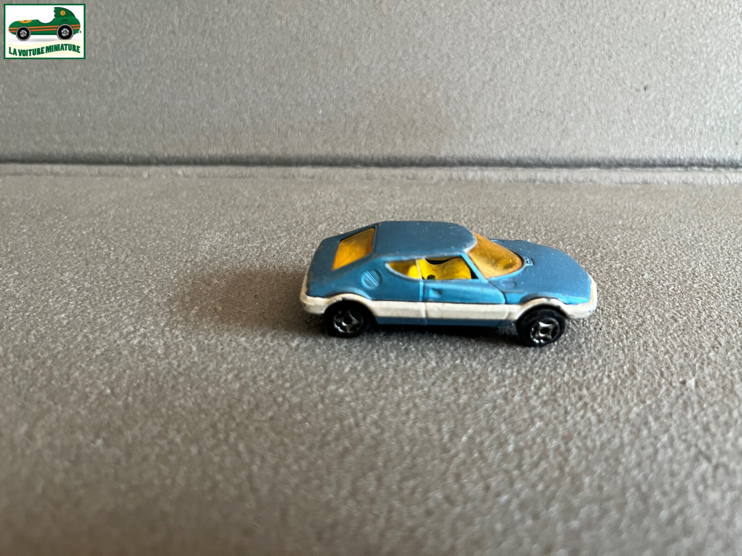 Ancienne Miniature Voiture Trapeze Bertone MiniJet Norev France 1/64