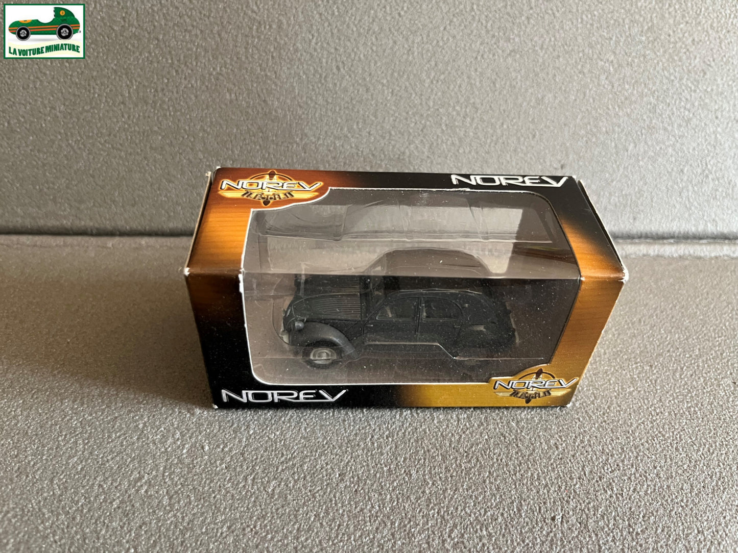 Voiture miniature Citroen 2CV Grise 3 inches 1/64