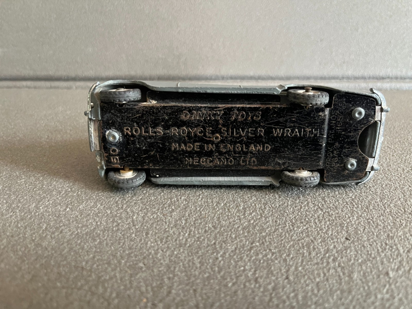 Ancienne Miniature Voiture Rolls Royce Silver Wraith Dinky Toys Meccano England