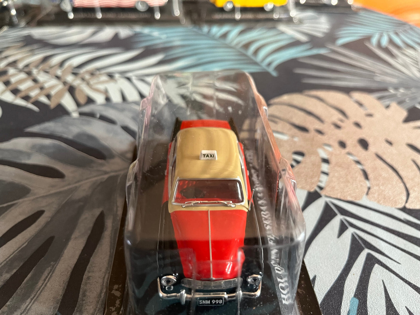 Voiture Miniature Holden Fe Sedan Sydney 1956 Taxi Du Monde au 1/43