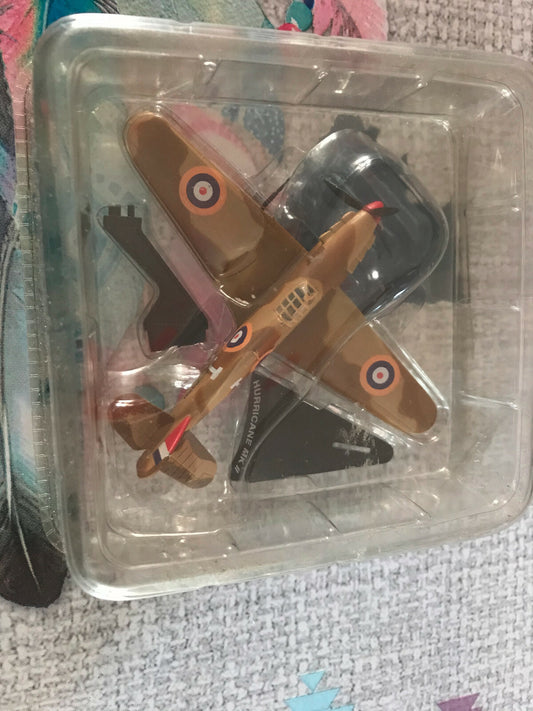 Avion miniature Militaire Hurricane Mk II 1/110 Delprado