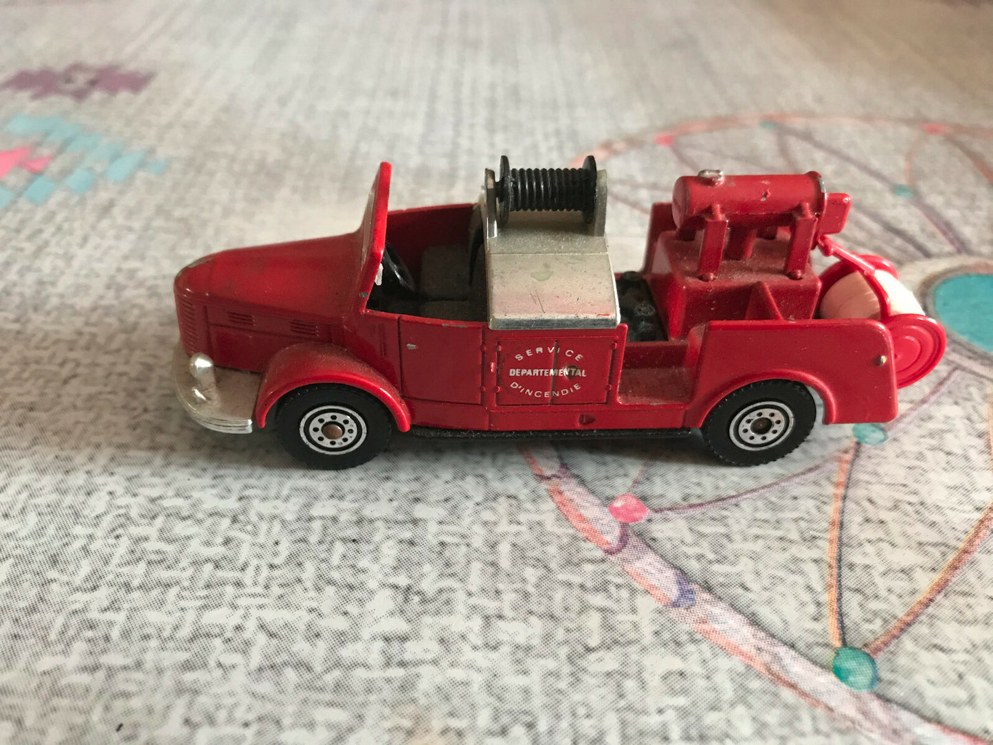 Voiture Miniature Camion Secours Pompiers Hotchkiss H.6 G54 Solido 1/50
