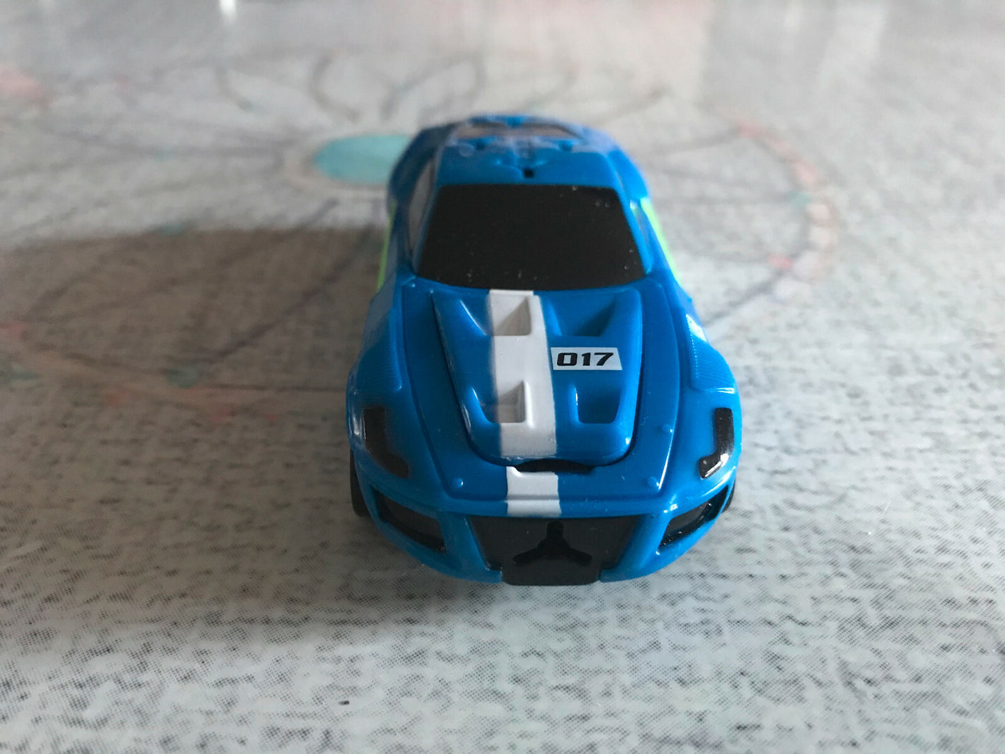 Voiture Miniature Caisse Hotwheels Custom R1228 Plastique 1/43
