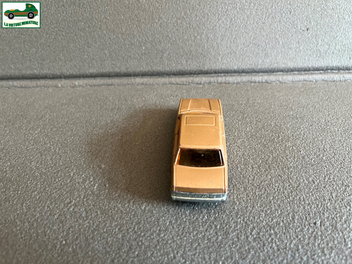 Ancienne Miniature Voiture Peugeot 604 MiniJet Norev France 1/64