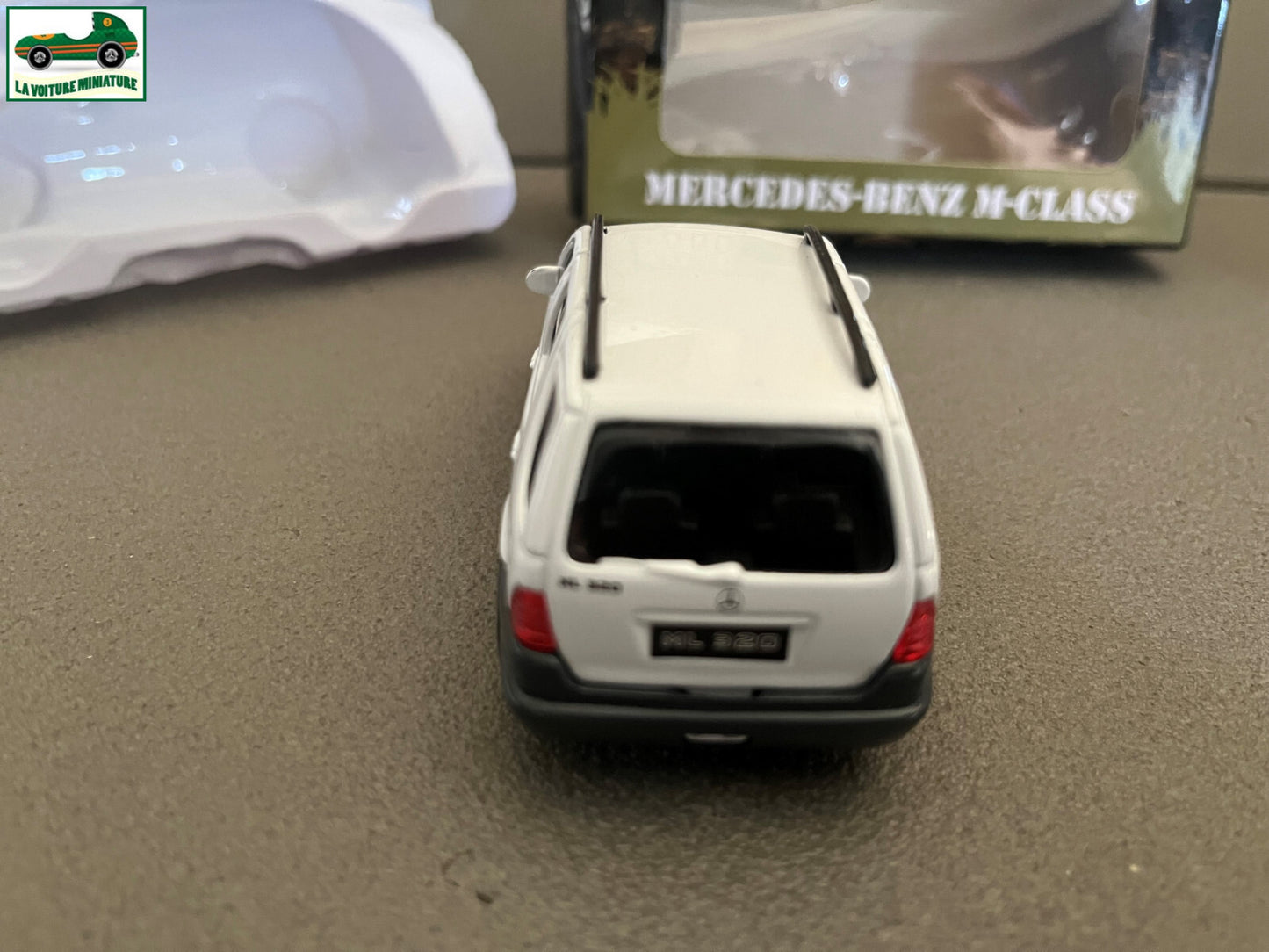 Voiture Miniature Mercedes Benz M-Class M ML 4x4 Welly 1/36