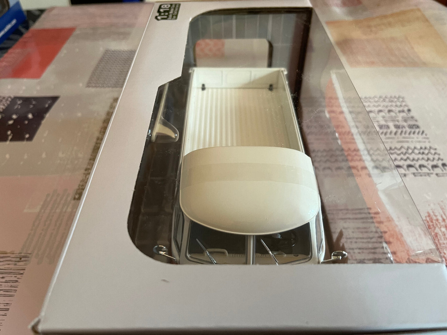 Voiture miniature Volkswagen T1 Pick Up Combi Solido au 1/18
