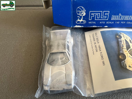 Voiture Miniature Kit Métal non monté Ferrari 308 GTB FDS au 1/43