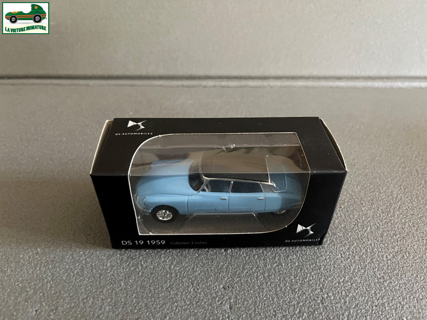 Voiture miniature Citroen DS 19 1959 Norev 3 inches 1/54 1/64