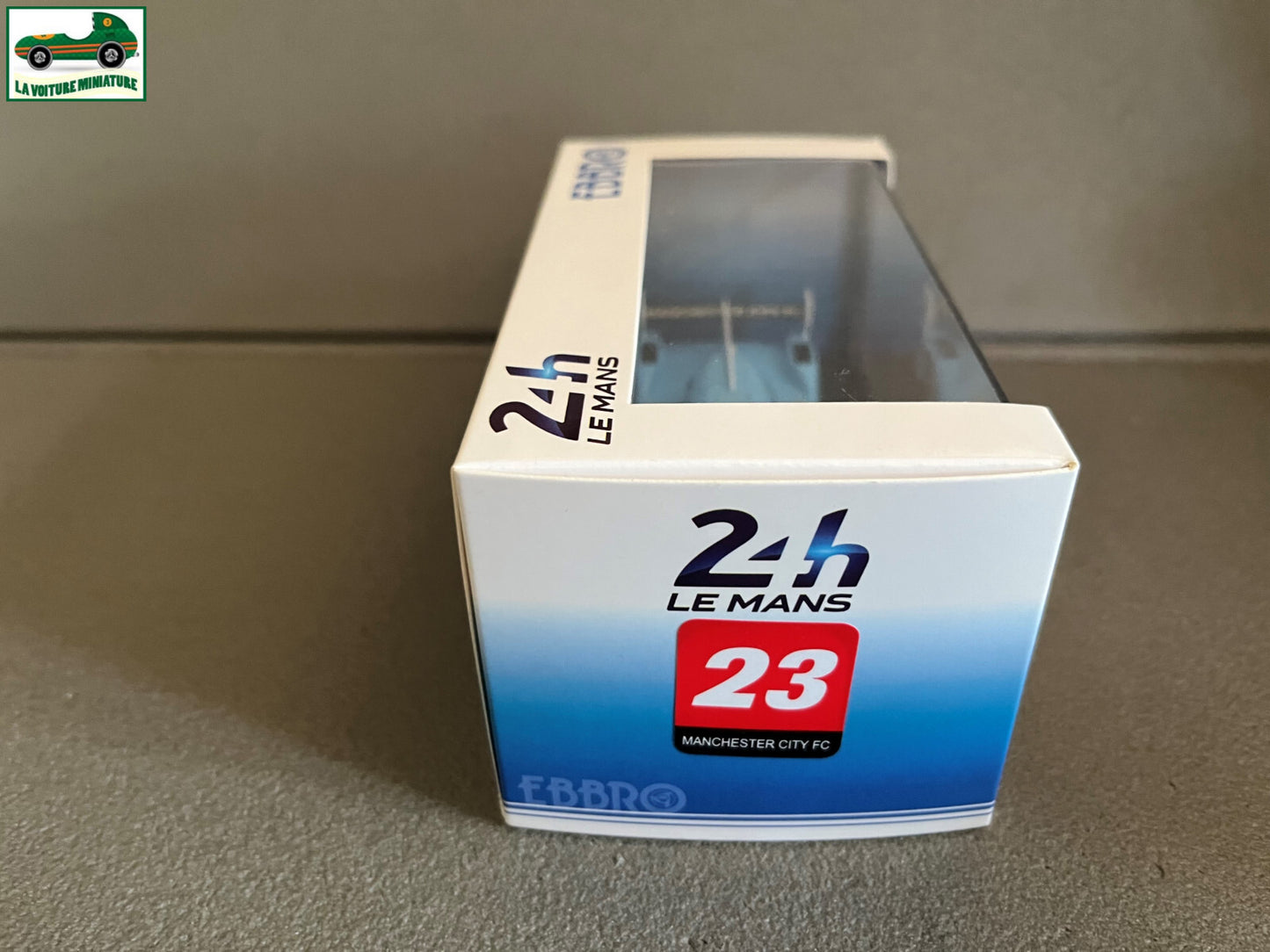 Voiture Miniature Nissan GT-R LM Nismo Manchester City 2015 Ebbro Le Mans 1/43