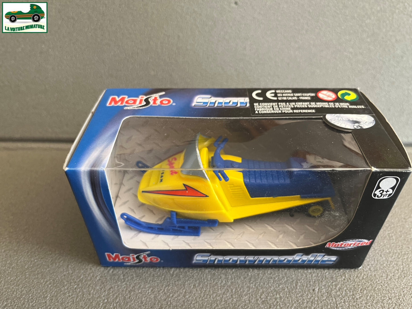 Voiture Miniature Maisto Motorized Snowmobile Scooter des neiges