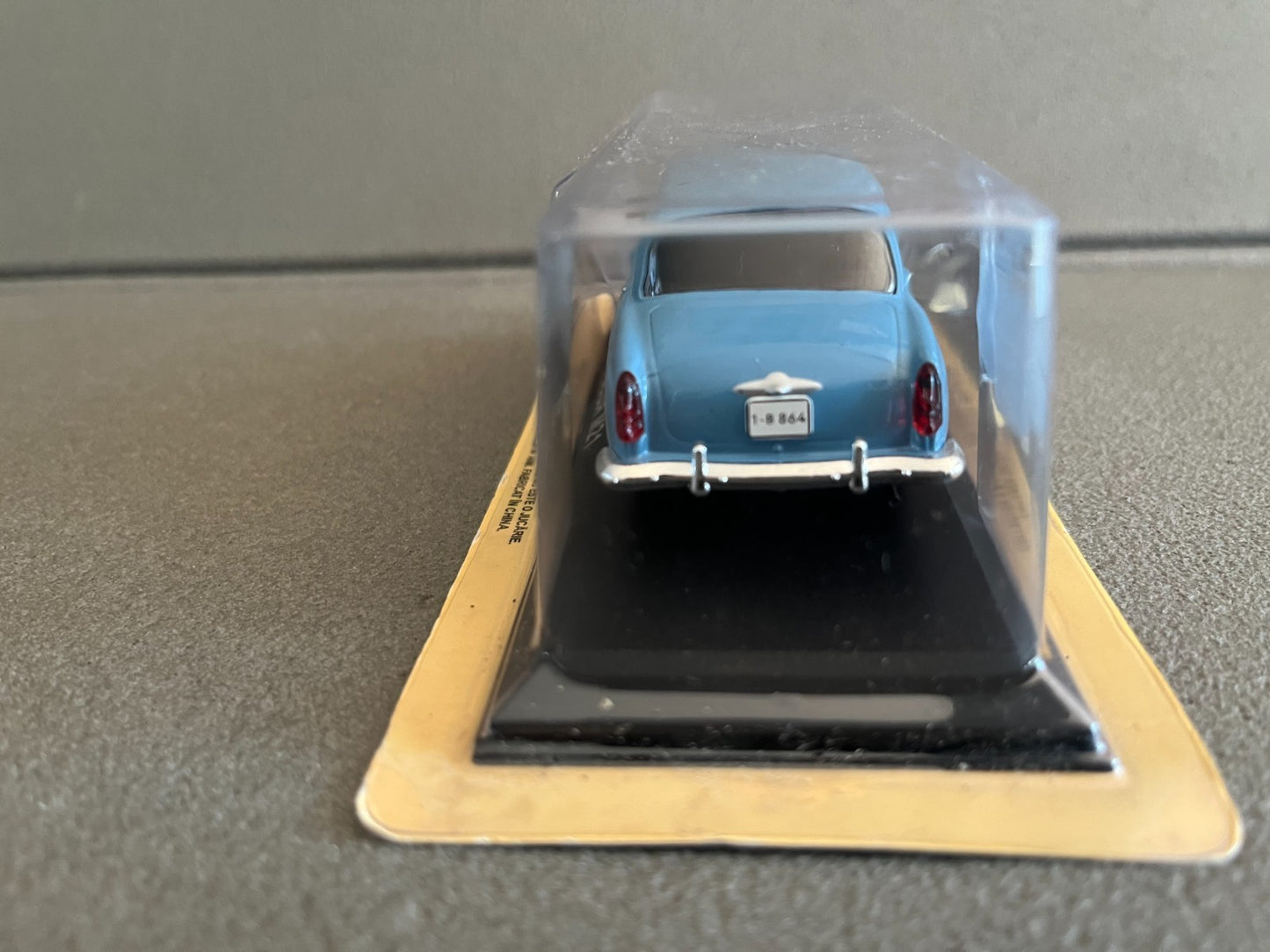 Voiture Miniature Volga M21 Ixo DeAgostini URSS Pays Est Russie 1/43