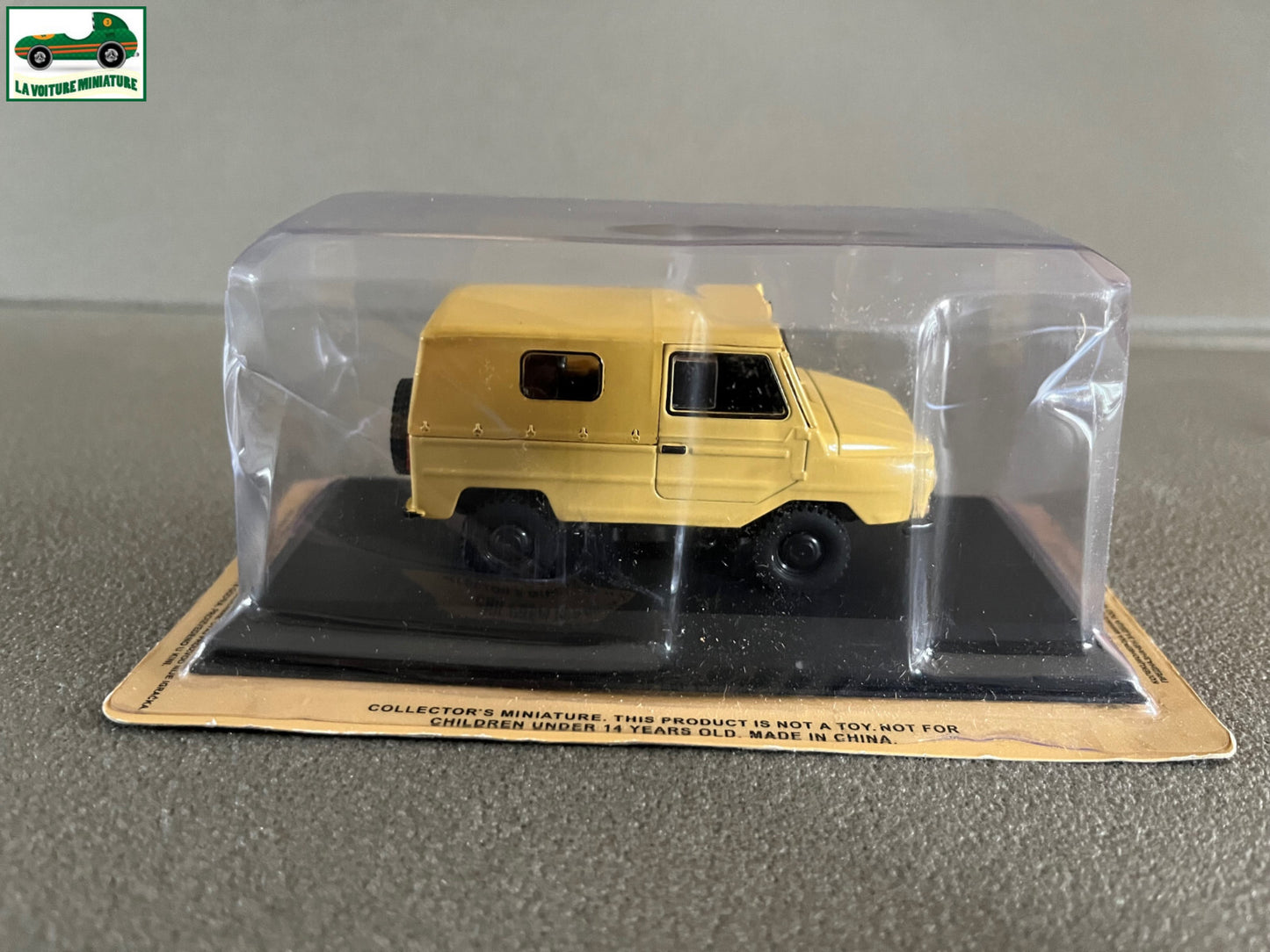 Voiture Miniature Luaz 969M Ixo DeAgostini URSS Pays Est Russie au 1/43