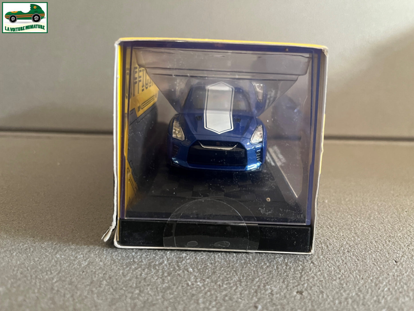 Voiture Miniature Nissan GT-R R35 50th Edition CCA Cool Chic Auto 1/42 non 1/43
