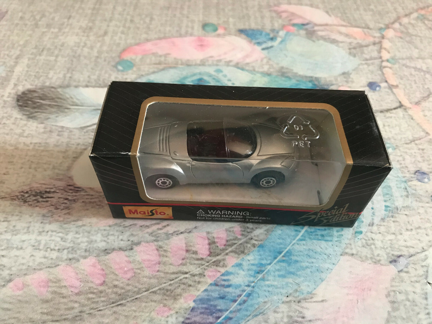 Voiture miniature Plymouth Pronto Spyder Maisto Special Edition au 1/64 environ