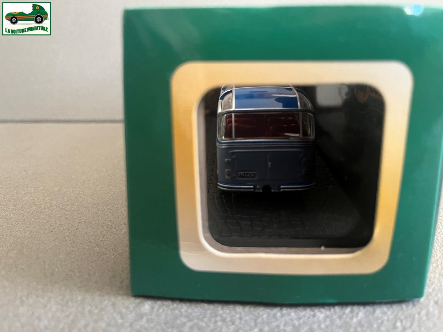 Voiture miniature Borgward BO 4000 1952 Autobus Bus Collection Atlas 1/72