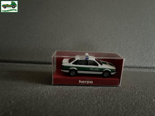 Voiture Miniature Volkswagen Passat Polizei Herpa au 1/87 HO