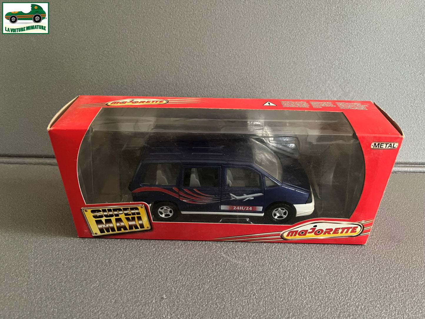 Voiture miniature Peugeot 806 Maxi Majorette Série 3000 1/32