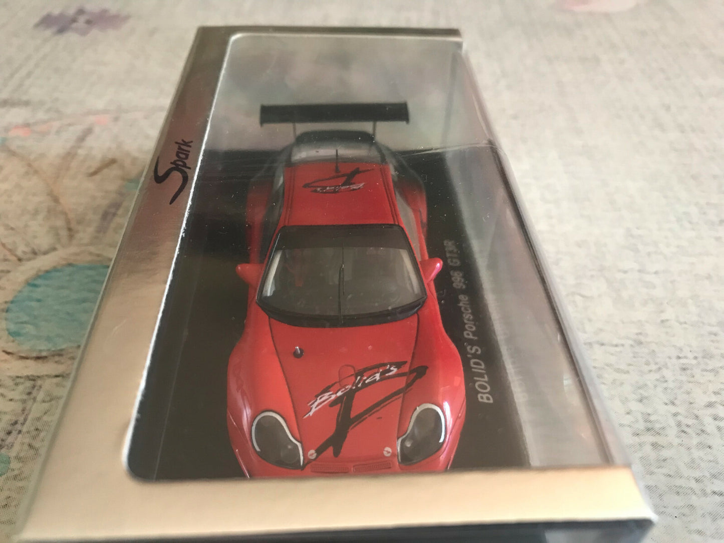 Voiture Miniature 911 Bolid's Porsche 996 GT3R Spark au 1/43
