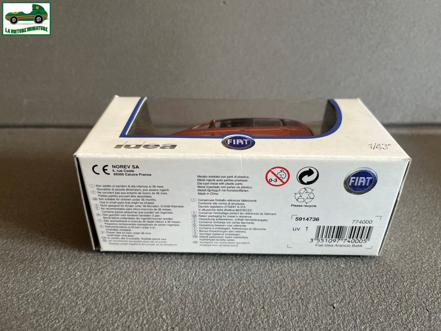 Voiture Miniature Fiat Idea Norev au 1/43