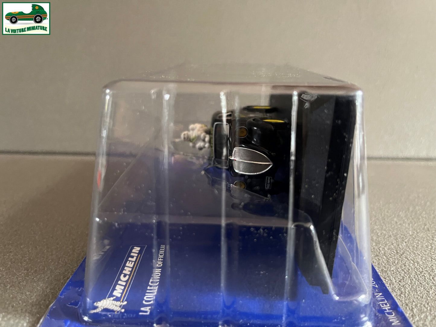 Voiture Miniature Simca 5 Fourgonnette Michelin au 1/43
