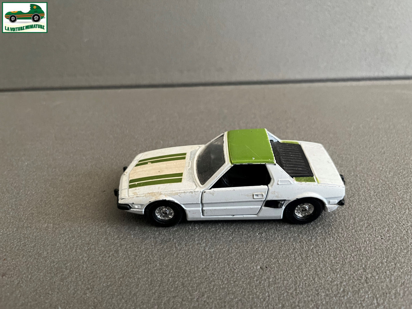 Ancienne Miniature Voiture Corgi Toys Fiat XI/9 1/36
