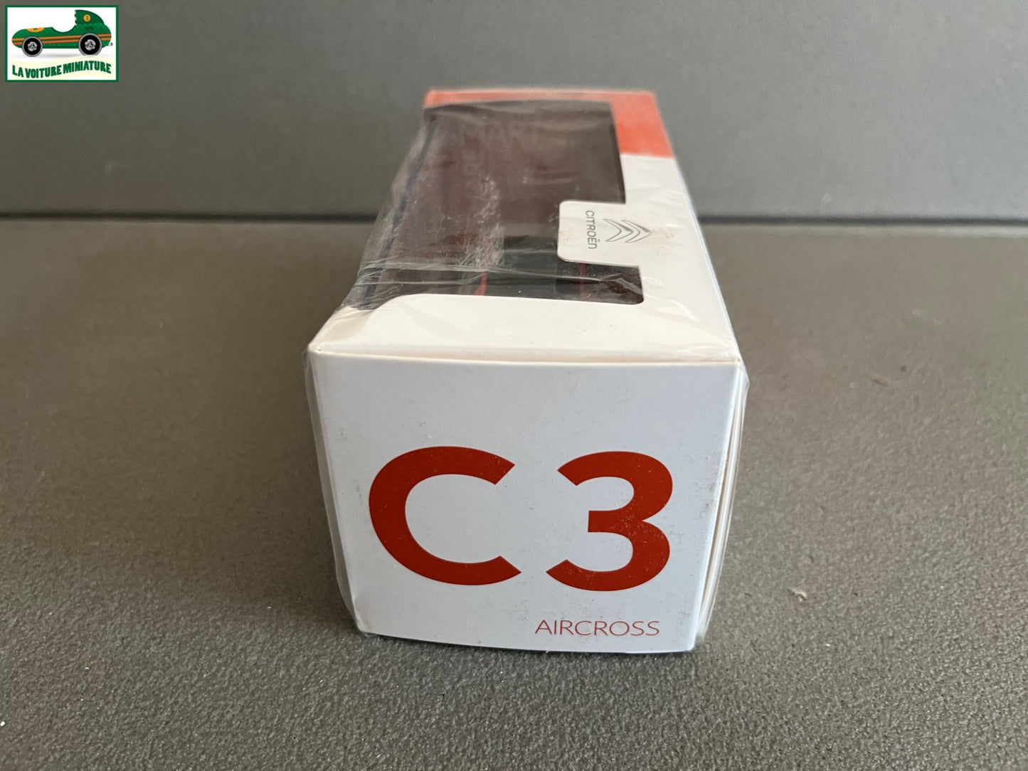Voiture miniature Citroen C3 Aircross 2017 Sable Norev au 1/43