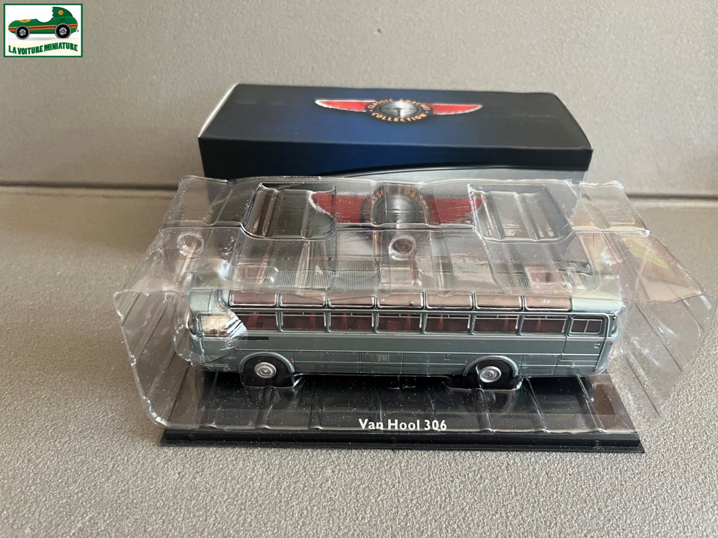 Voiture miniature Van Hool 306 Autobus Bus Autocar Atlas 1/72
