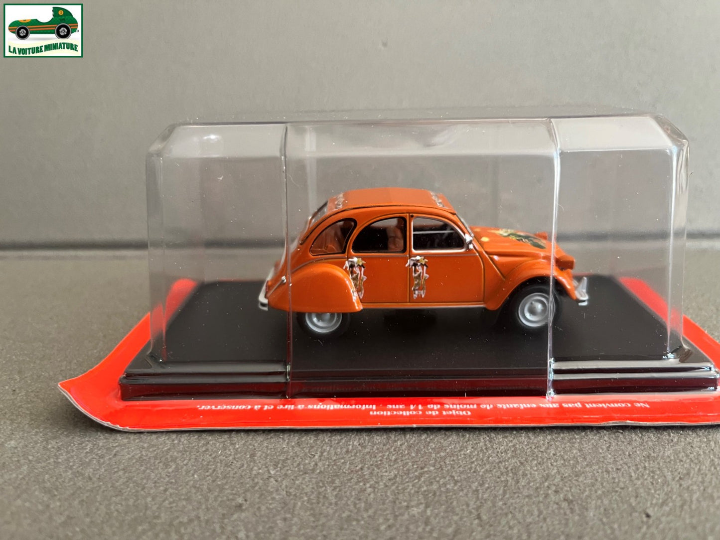 Voiture miniature Citroen 2cv 2 cv 4 des mariés Auto Plus Hachette 1/43