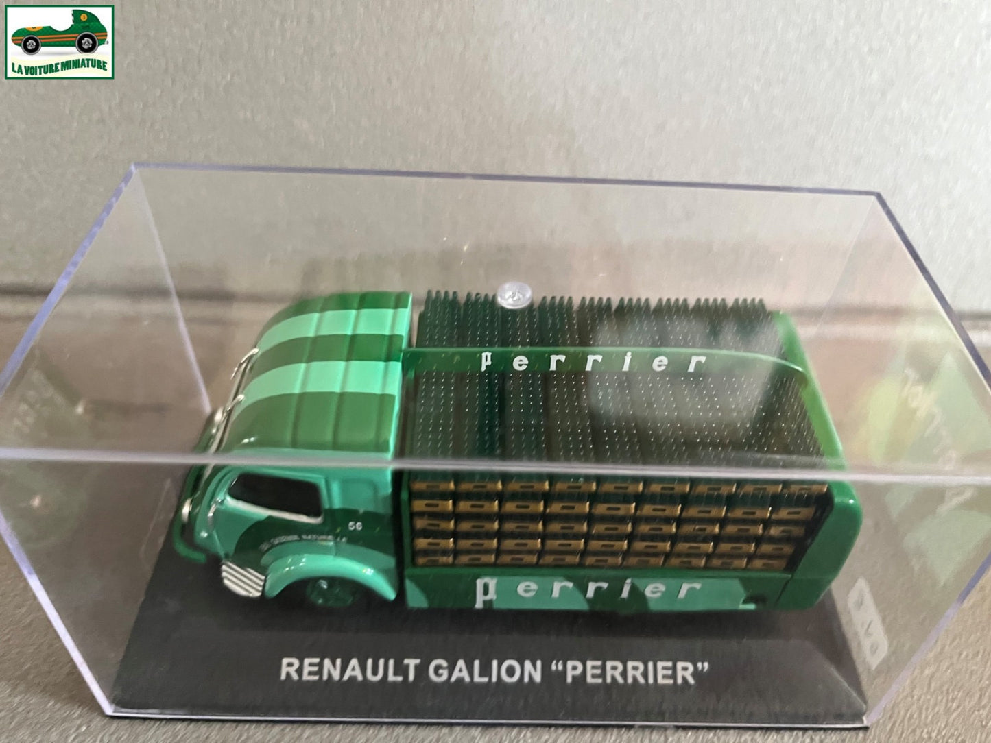 Voiture Miniature Camion Publicitaire Renault Galion Perrier au 1/43