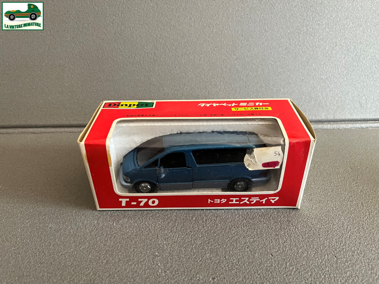 Ancienne Voiture Miniature Toyota Estima Diapet T-70 Japan au 1/40